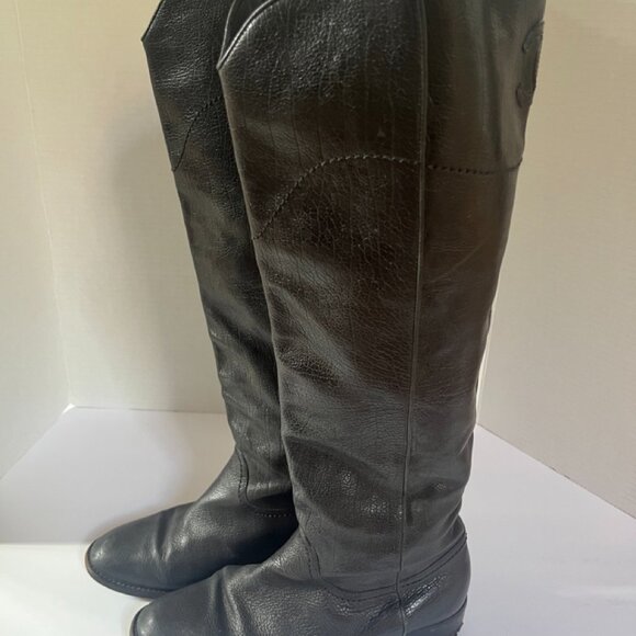 Chanel Black Leather Knee High Boots Size 38 / US 7.5 - Picture 2 of 14